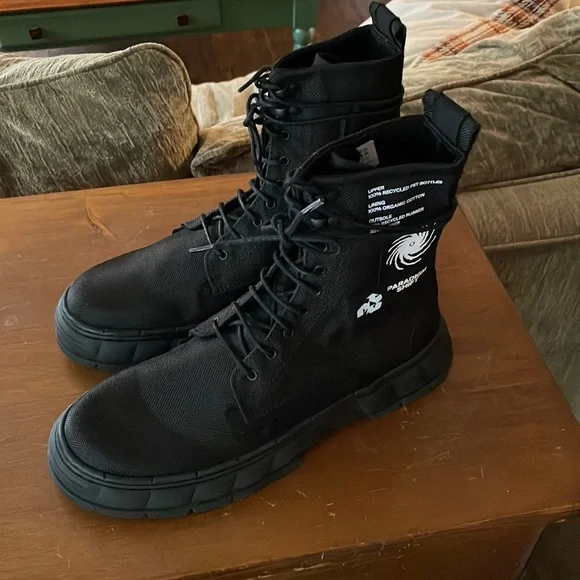 Virón brand Vegan boots. Model: Te Void. 10.5 men’s US. NEVER WORNS. Venture Shadow Boots by Viron – The Modu Shop main image 4